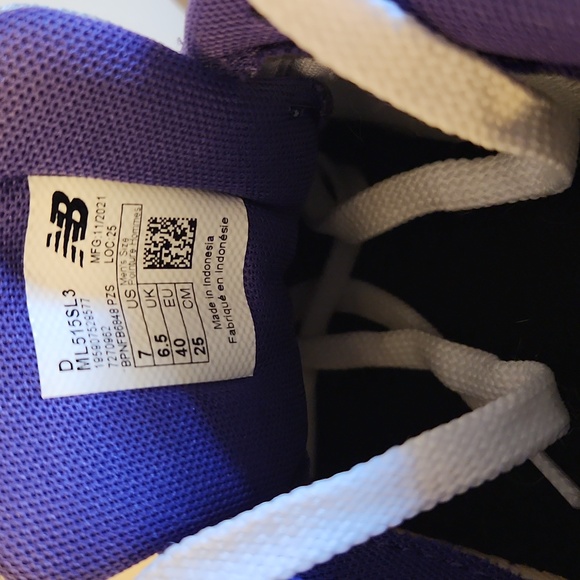New Balance Sneakers - Picture 3 of 6
